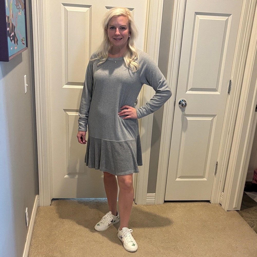 CAbi Light Gray Long-Sleeve Ruffle-Hem Dress